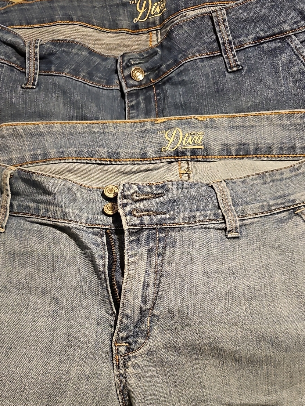 Lot Of 2  Old Navy Diva Relaxed Capri Jeans Short with Double Button Waist